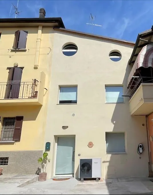 Holiday home Casaraffaella, Sorprendente Villa Bologna